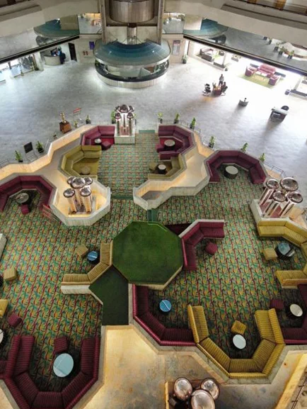 Exclusive Holiday Inn New Delhi Int Airport Escorts